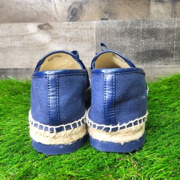 NEW MICHAEL KORS NAVY BOW TIE ESPADRILLES SZ 8 - Picture 5 of 12